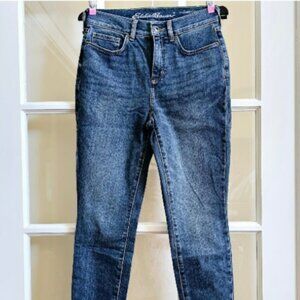 Eddie Bauer Sz 2 Distressed Skinny Classic 5 Pocket Blue Wash Denim
